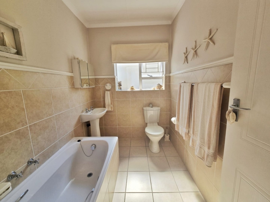 2 Bedroom Property for Sale in Montage Western Cape